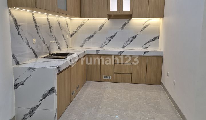 Rumah Bagus Di Kelapa Hibrida, Kelapa Gading 2