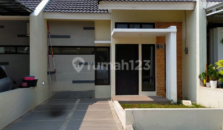 For Sale Ready-to-Occupy House in Segara, Bekasi