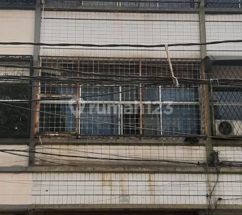 Ruko di Jalan Cengkeh, Kota - Nego Sampai Deal Ruko di Jalan Cengkeh, Kota - Nego Sampai Deal