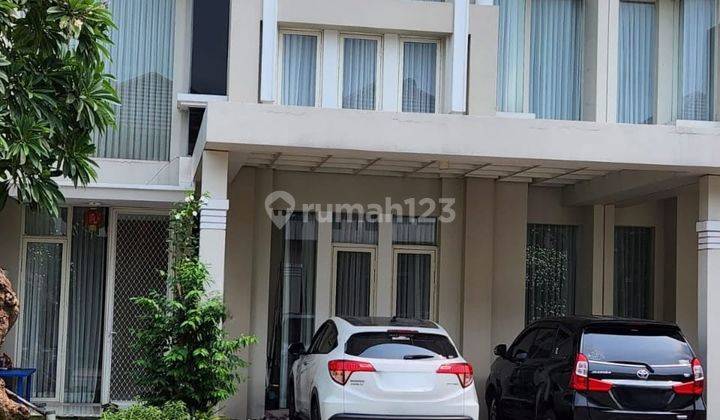 Dijual Rumah Megah Di Cluster Mewah Grand Pakuwon, Surabaya 1