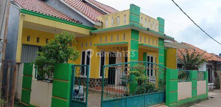 Rumah Asri Semi Furnish Lokasi Strategis di Curug Tangerang 1