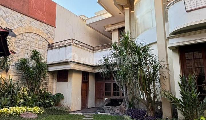 Dijual Rumah Usaha Lebar Dan Mewah Di Area Komersial Nginden  2