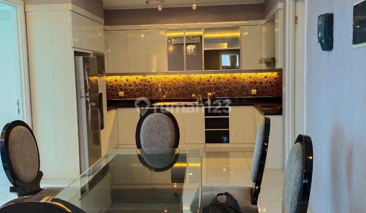 Apartemen Via Vue Super Luas Dan Mewah 3+1 Kamar Tidur  1