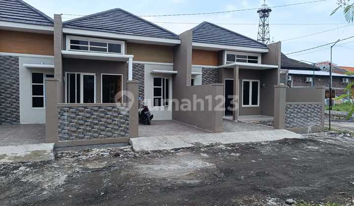 Tumah Baru Gress Pepe Sedati Dekat Bandara Juanda 515 Juta Tumah Baru Gress Pepe Sedati Dekat Bandara Juanda 515 Juta