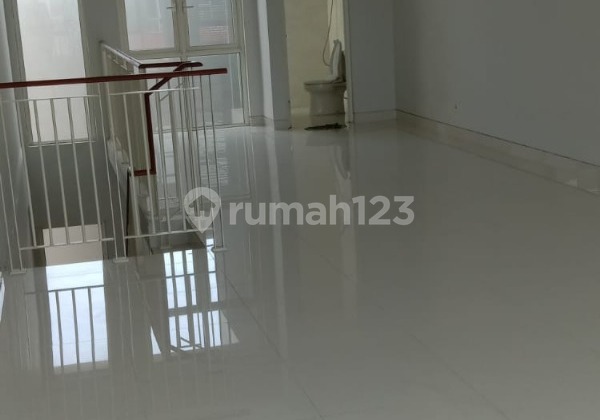 Pakuwon Ruko Disewakan Lokasi Strategis  2