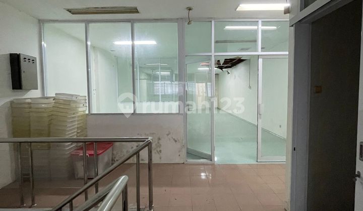 Dijual Cepat Ruko 3 Lantai Kapasan Dijual Cepat Ruko 3 Lantai Kapasan