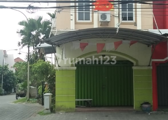 Disewakan Ruko 3,5 Lantai Siap Pakai, Cocok Untuk Usaha & Kantor