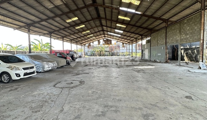 Gudang Bentuk Ngantong, 2mnt Ke Raya Merr!