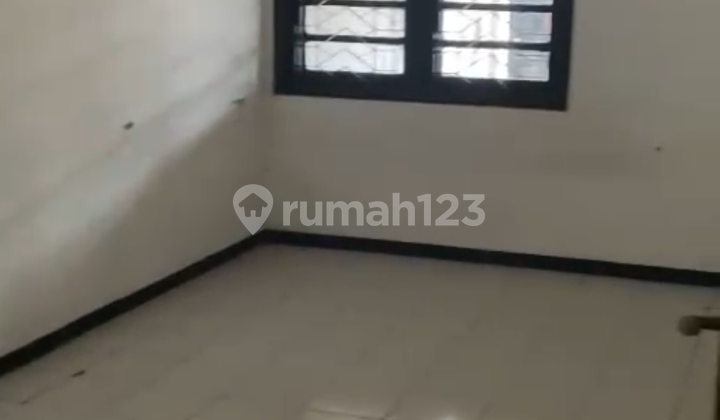 For Sale House Near Petra Christian University Siwalankerto 2