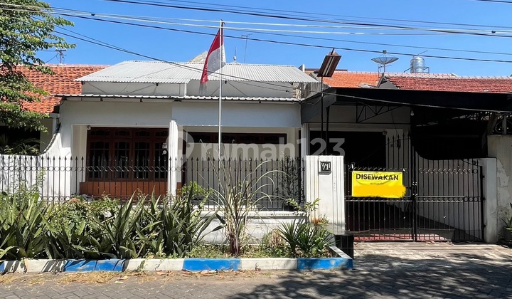 For Rent: Ready-to-Occupy 1-Story House in Tenggilis Mejoyo 1