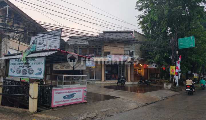 Dijual Ruko Dan Kontrakan Full Isi, Parkiran Luas!