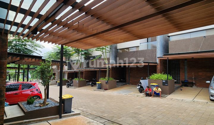 Industrial Look Is Not Cold—Just Real. This House Has Those Vibes 100%. 2