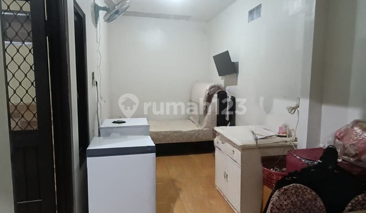 Gunung Anyar Spacious House, Land Certificate, Two-Car-Wide Street 2