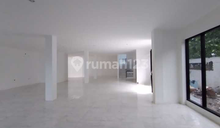 0 Main Street Shop-House, Busy Area, 3 Floors, Open Space, Area 300+ 0 Main Street Shop-House, Busy Area, 3 Floors, Open Space, Area 300+