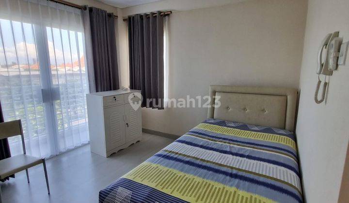 Tinggal Bawa Koper! Apartment Cosmopolis Full Furnished Bagus Dijual 1