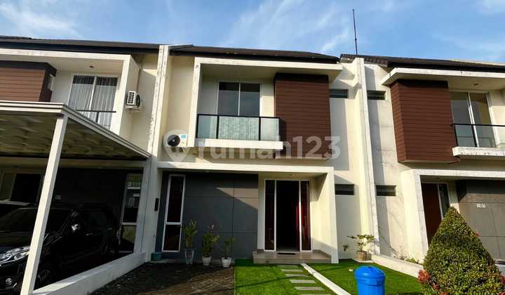 Rumah Central Park Juanda Furnished Siap Huni, 5 Menit ke Juanda