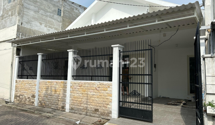 Rumah Baru, Dijual, Surabaya Timur 2m An
