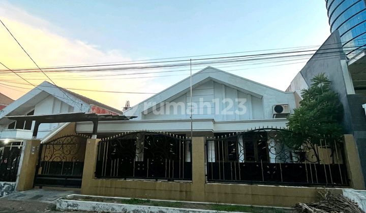 Rumah Manyar 10jt An /meter, Luasan 300 Rumah Manyar 10jt An /meter, Luasan 300