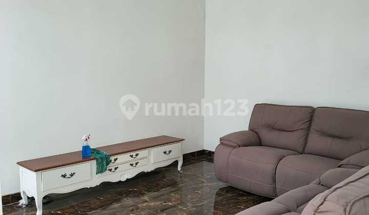 *disewakan Rumah Crystal Golf Citraland Surabaya Siap Huni 2