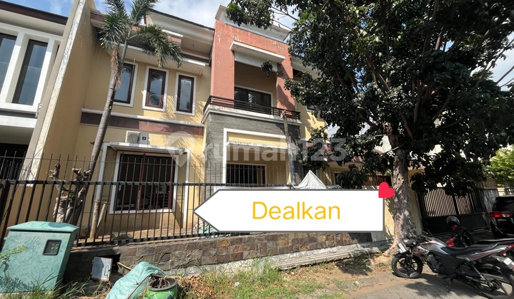 Dijual Rumah 2 Lantai Darmo Permai Bavarian Terawat Siap Huni 2