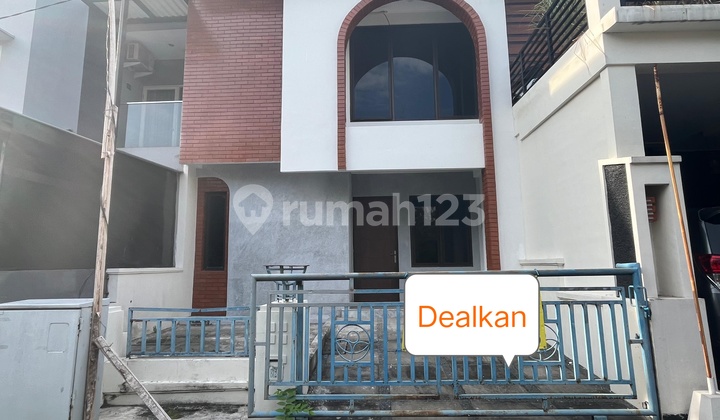 Dijual Rumah Siap Huni Taman Puspa Raya, Dekat Citraland Utama