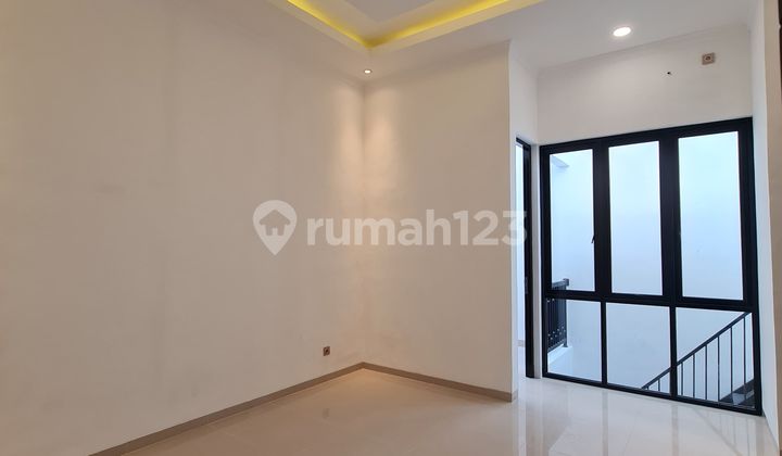 "Dijual Rumah Darmo Permai Timur Baru Gress  2