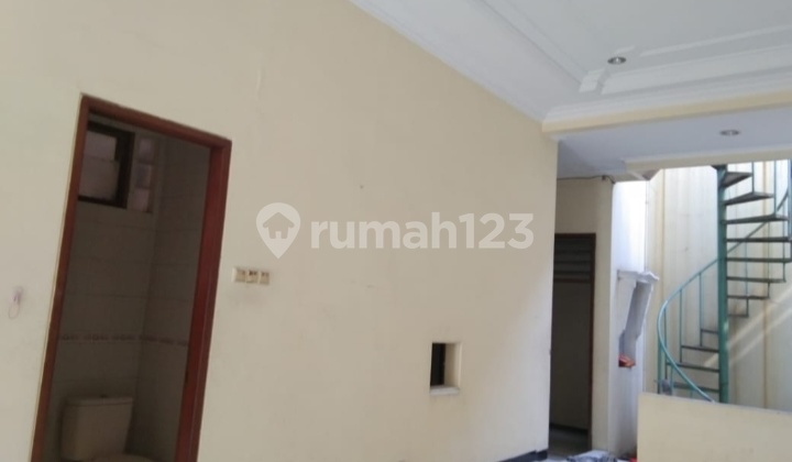 Dijual Rumah Sdps 3 Lantai, Bangunan Besar 2
