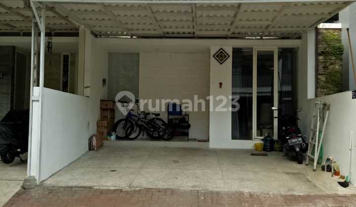 Dijual Rumah Full Furnished 2,5 Lantai Alam Hijau Citraland