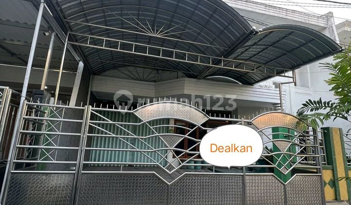 Dijual Rumah 2 Lantai Darmo Permai Selatan Siap Huni  1