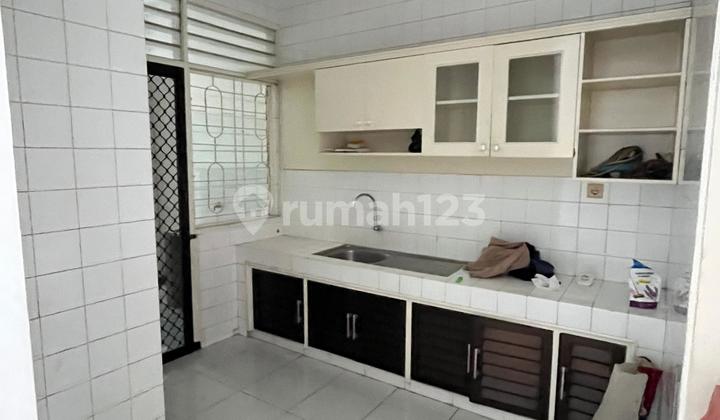 Disewakan Rumah Minimalis Darmo Harapan, Lokasi Strategis