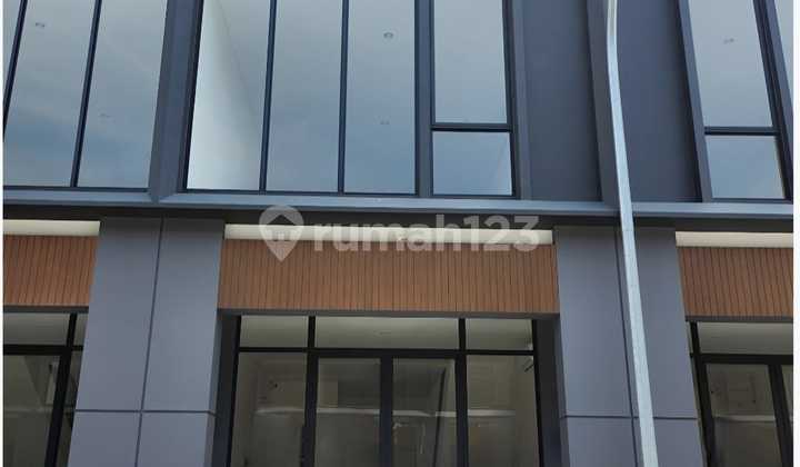 Di Sewakan Brand New Ruko 2 Lantai di Hampton Avenue Gading Serpong