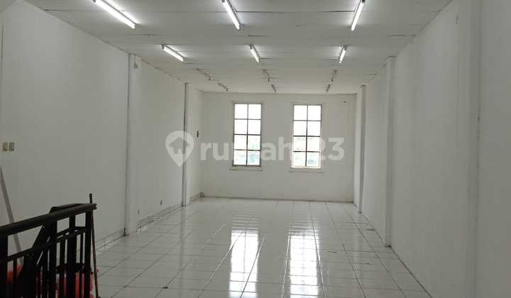 Di Jual Ruko di Pinggir Jalan raya utama Serpong Di Jual Ruko di Pinggir Jalan raya utama Serpong