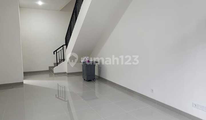 For Rent Pisa Grande Shop House Gading Serpong For Rent Pisa Grande Shop House Gading Serpong