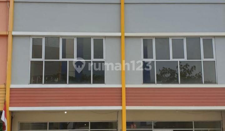 For Sale, 3-Story Attached Shophouse in Bekasi Town Square, Bekasi 2