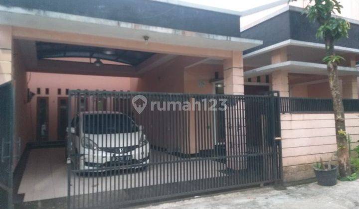 Disewakan Rumah 2 Lantai Di Komplek Jatibening Permai Bekasi 1
