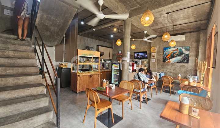 For Rent 3-Story Shop House near Kuta Beach Bali Tourism Center