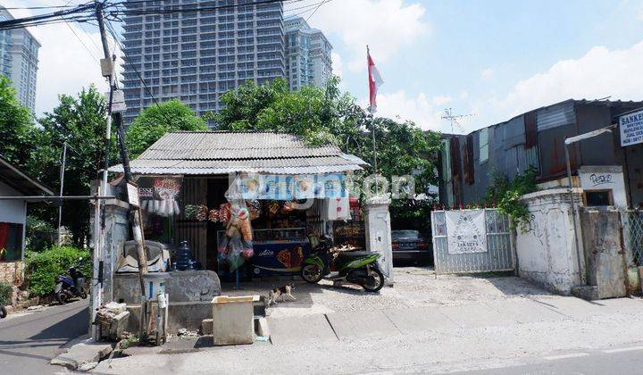 RUMAH TUA DI KARET TENGSIN - BENDUNGAN HILIR JAKARTA PUSAT 1