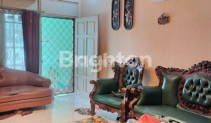 DIJUAL RUMAH 2 LANTAI DI KRAMAT SENTIONG JAKARTA PUSAT 1