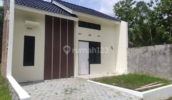 Rumah Cantik Minimalis Dekat Untidar di Magelang Utara, Magelang 2