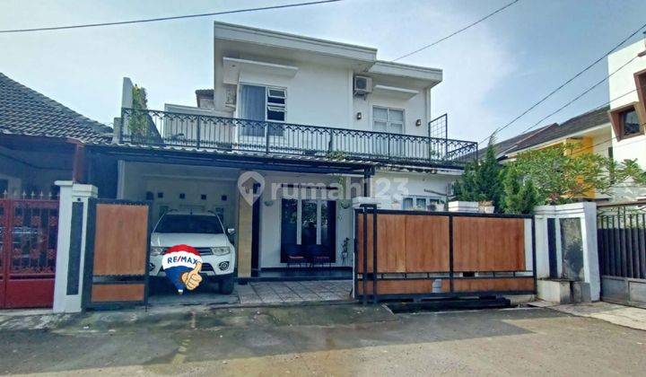 Dijual Rumah 2 Lantai Siap Huni Rasa Villa di Pondok Gede, Kota Bekasi SHM 1