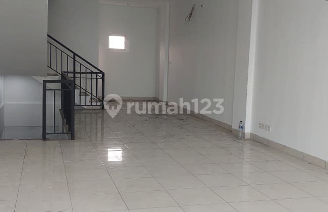 Disewakan Ruko Gandeng 3 Lt Lokasi Strategis Cocok untuk Usaha/ Kantor di Summarecon Bekasi#Ll14des25 Disewakan Ruko Gandeng 3 Lt Lokasi Strategis Cocok untuk Usaha/ Kantor di Summarecon Bekasi#Ll14des25