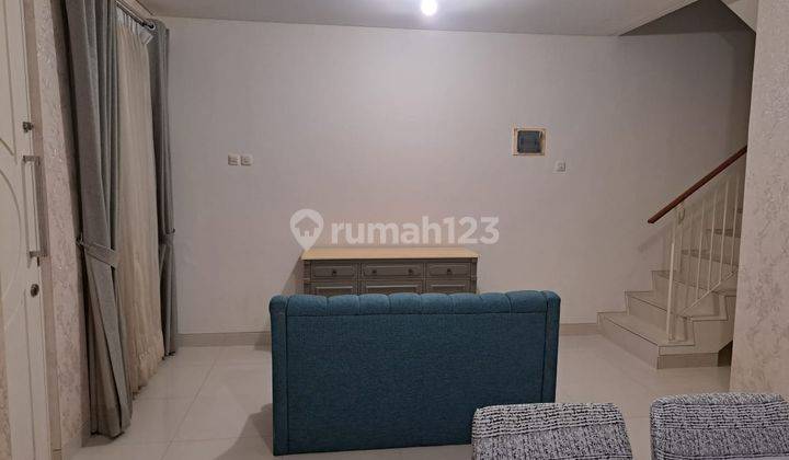 Disewakan Rumah di Grand Pakuwon Cluster Canberra 2