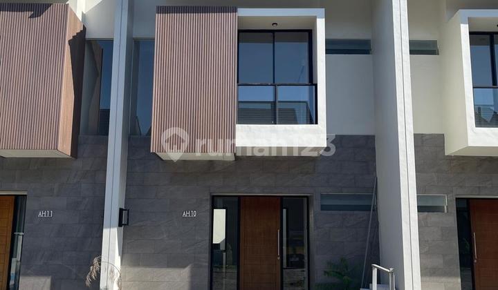 JUAL CEPAT RUMAH SIAP HUNI 2 LANTAI NO RENOVASI CENTRAL PARK JUANDA