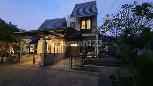 New 2-story house @ De Naila Park, Menganti - Gresik 1