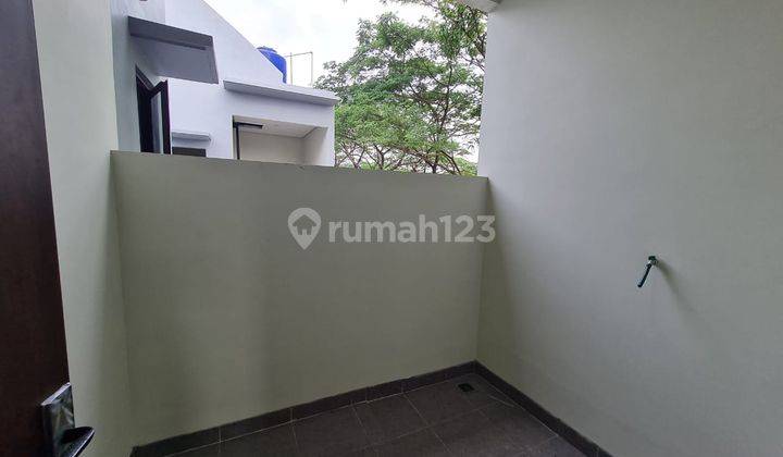 Dijual Rumah baru 2 lantai di dalam komplek Buana Gardenia 2