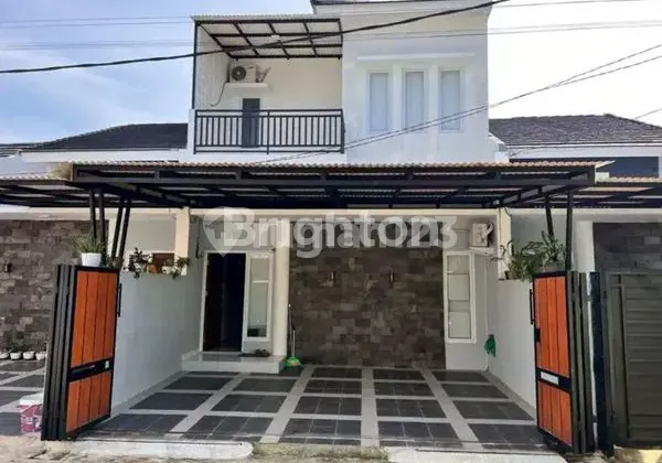Rumah Cantik dan Asri di Dalam Cluster