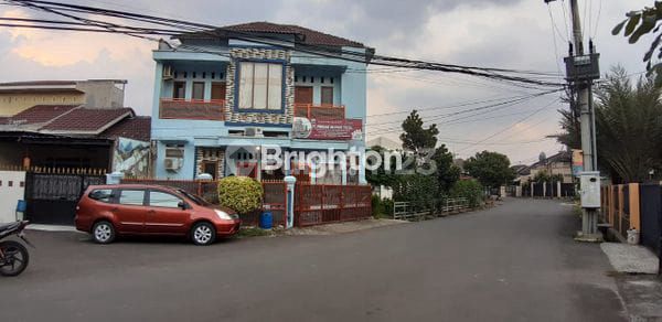 HUNIAN STRATEGIS DI PUSAT KOTA DEPOK