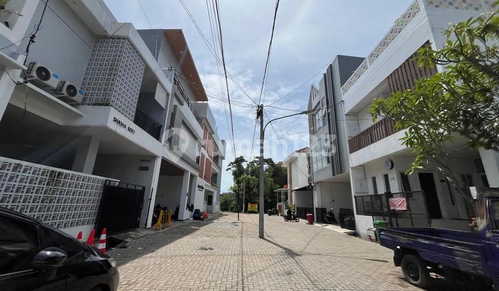 Indent Kos for Sale in Jatinangor, 6 Rooms Near Unpad & ITB Campus 2