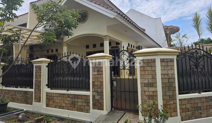 Disewakan Rumah Semi Furnish Gading Serpong 4Kamar Tidur 1