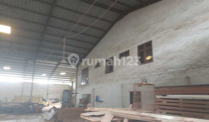 For Sale Factory in Pasar Kemis 1.0 m² Unfurnished SHM
